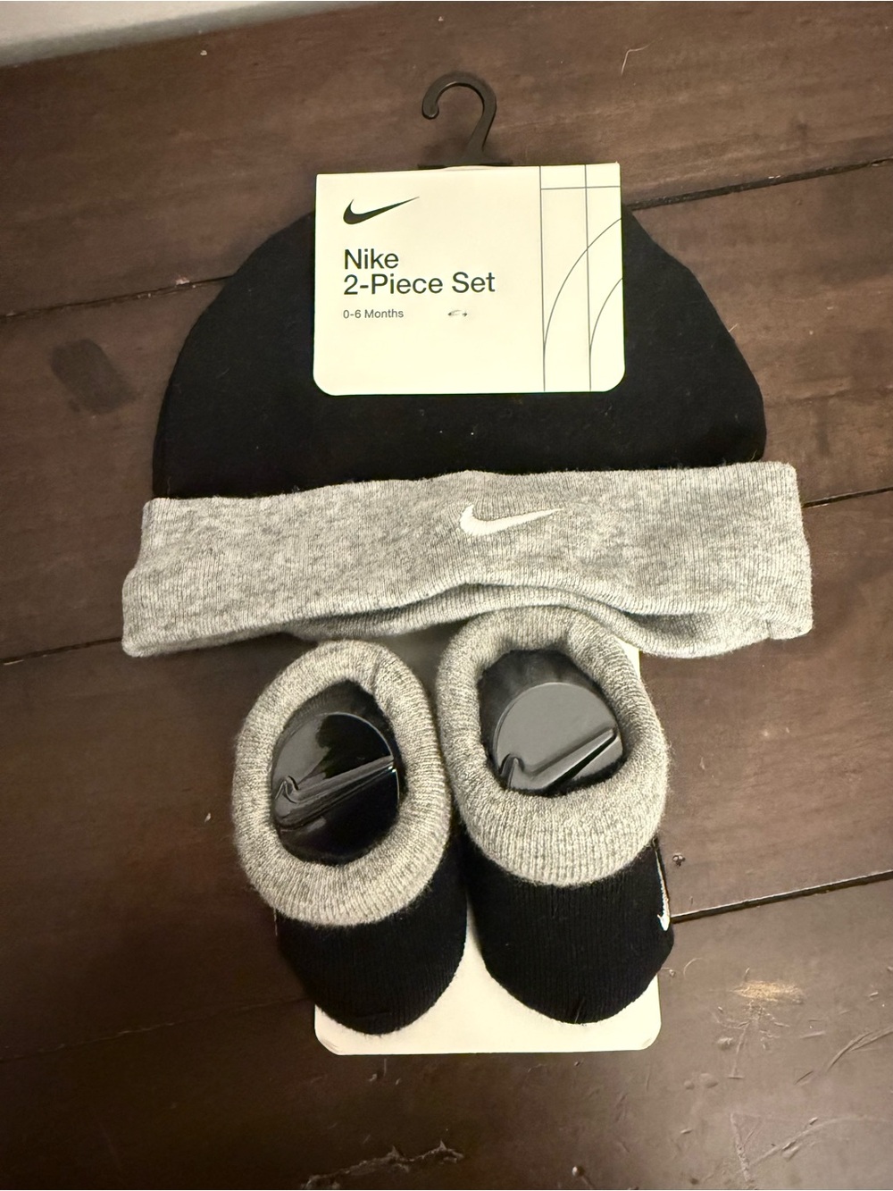 Nike Baby 2-Piece Hat & Sock Set in Black and Gray